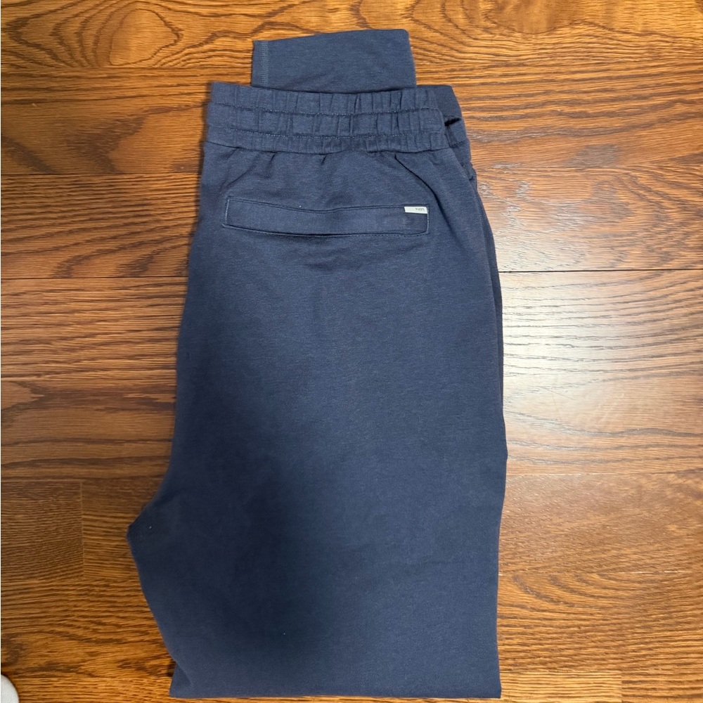 Vuori Sunday Performance Jogger - Picture 2 of 2